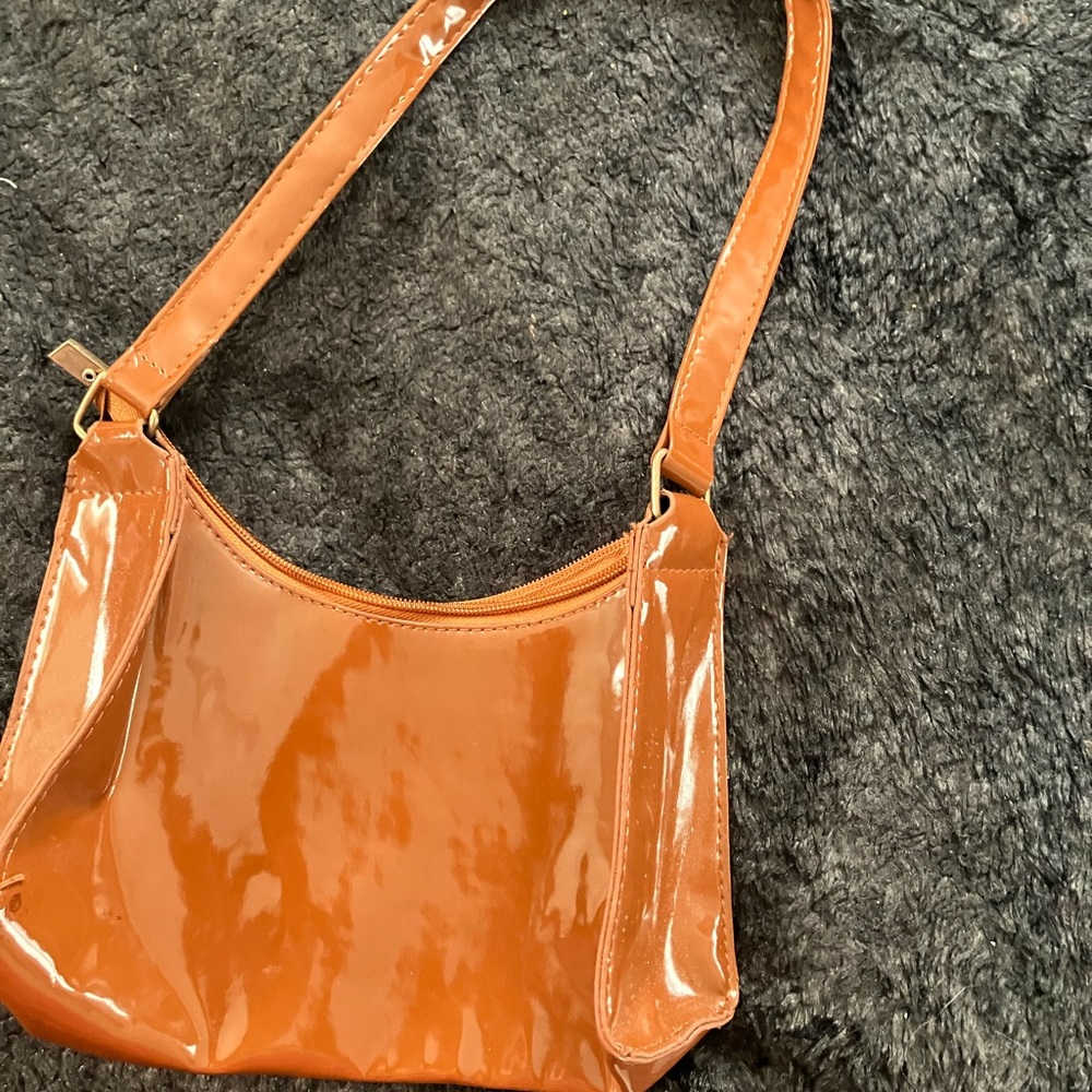 Purse.